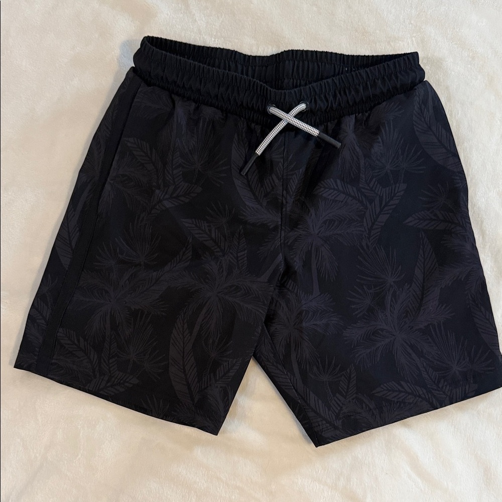 All in Motion Black Elastic Waist Shorts